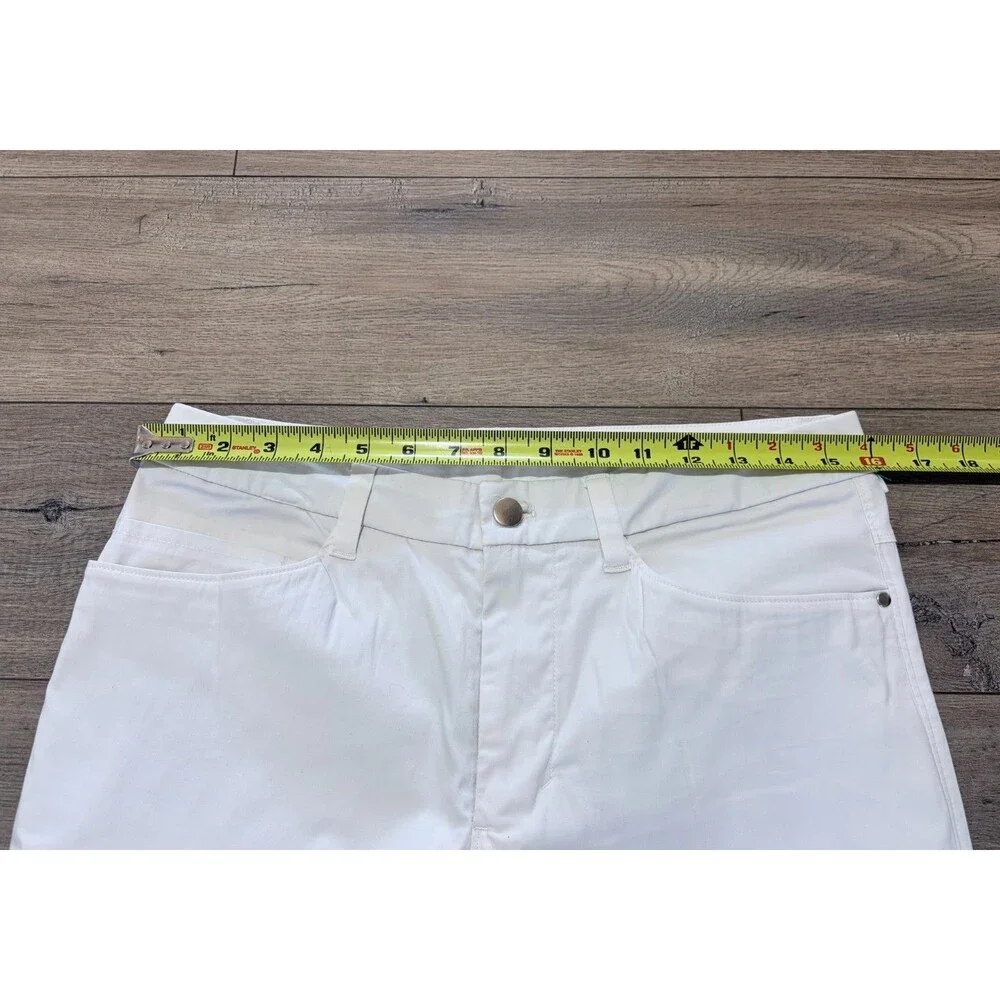 Lululemon ABC Mens 30X33 Taper Warpstreme Golf Casual Stretch Pants White